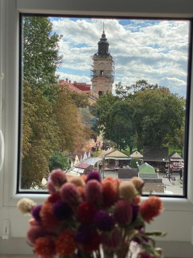 Ratusha Craft Rooms Kamjanets-Podilskyj Exteriör bild
